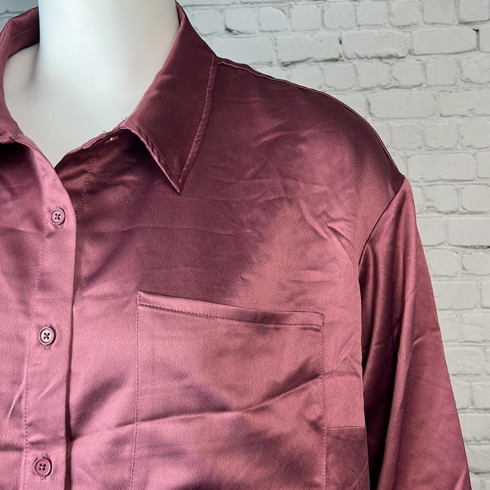 Love, Fire Purple Satin Oversized Button Down Top Plus Size 2X - Picture 5 of 6
